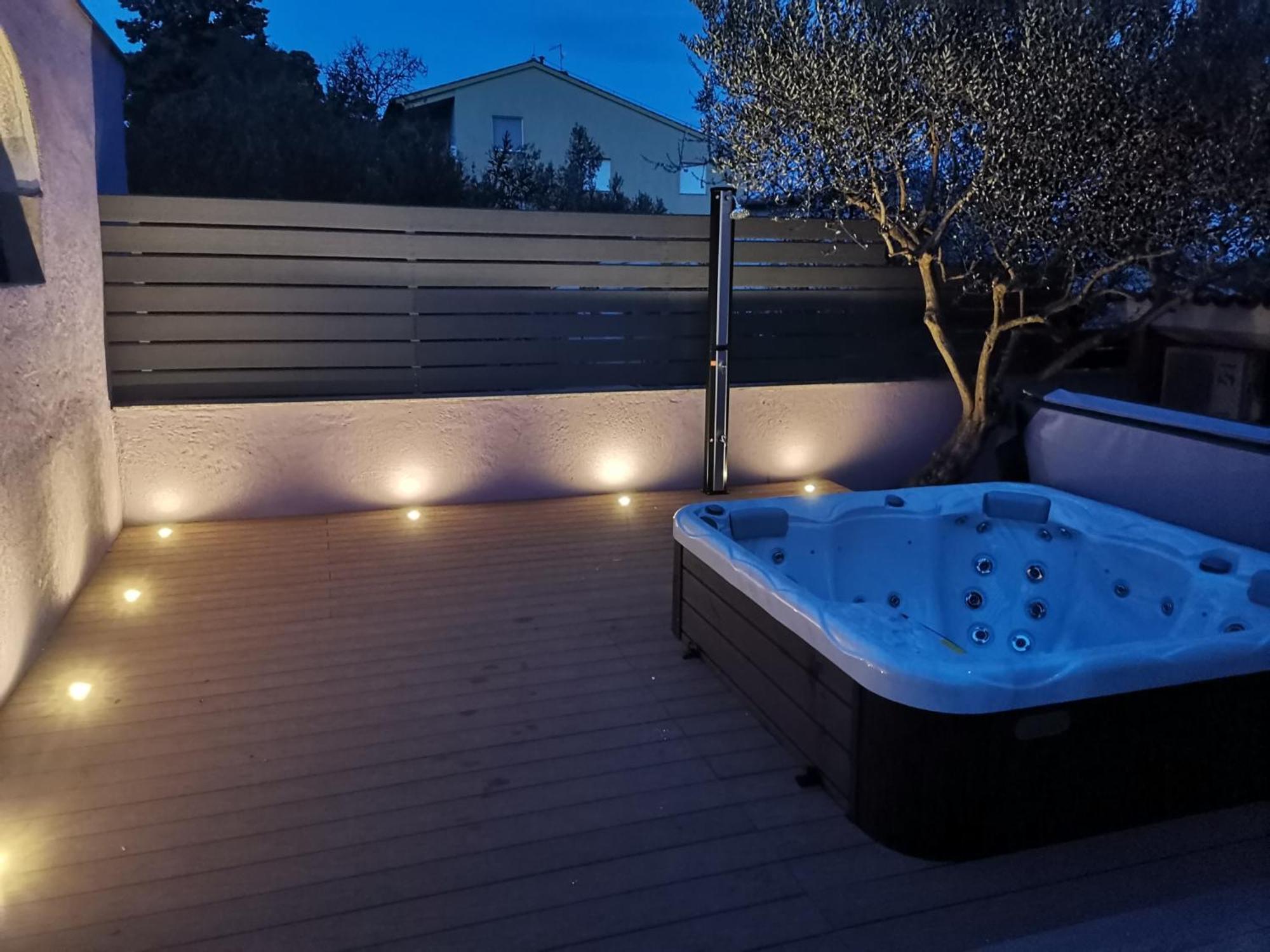 Apartments Fiora プレマントゥーラ エクステリア 写真