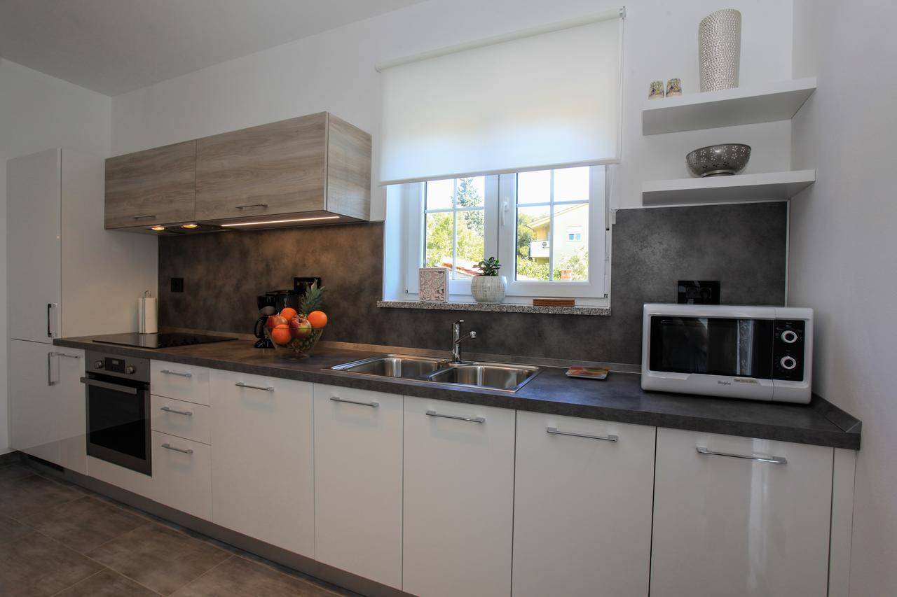 Apartments Fiora プレマントゥーラ エクステリア 写真