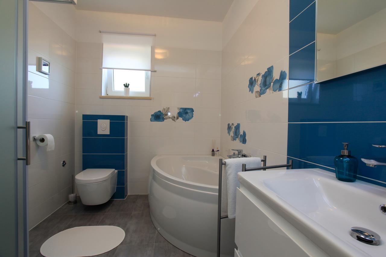 Apartments Fiora プレマントゥーラ エクステリア 写真
