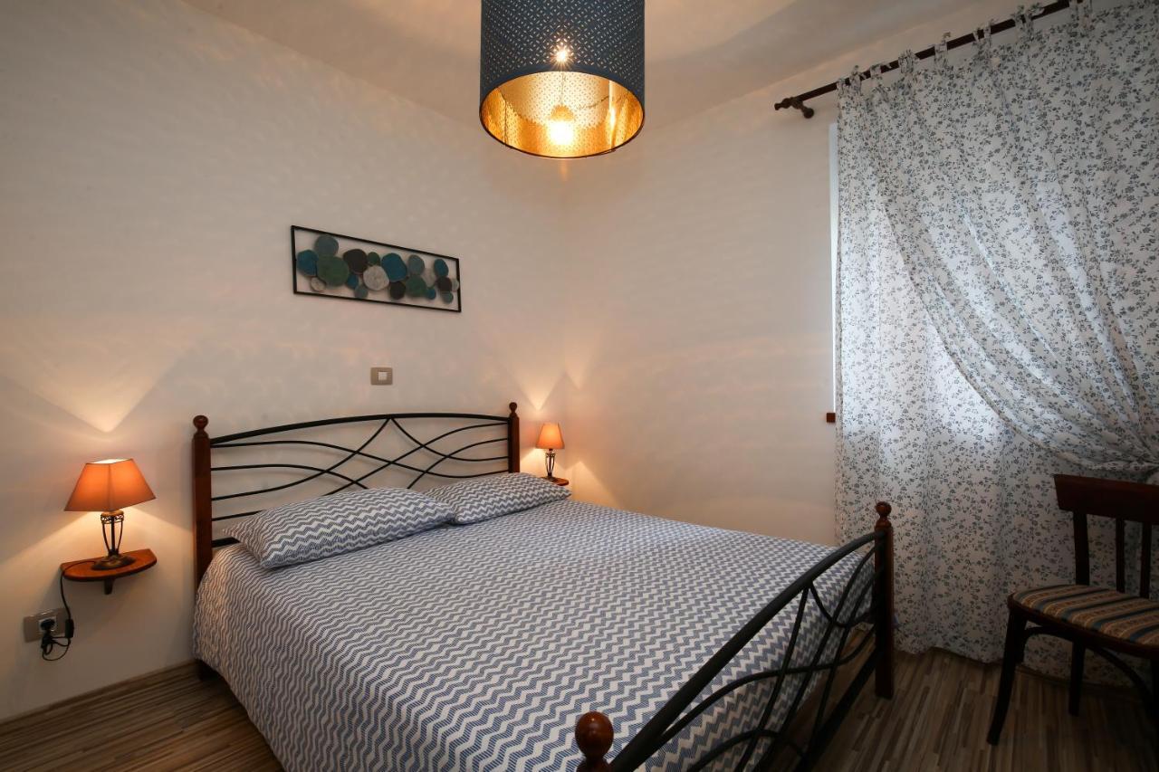 Apartments Fiora プレマントゥーラ エクステリア 写真